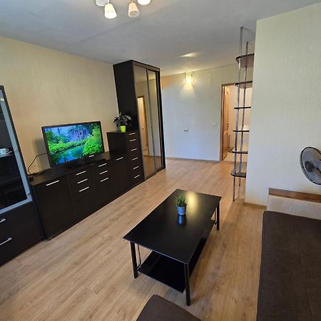 River Apartment Клайпеда Экстерьер фото